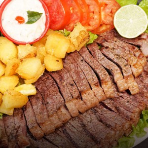 Coliseu Grelhado & Music Hall em Caldas Novas