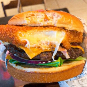 Guloso Burger e Acaí