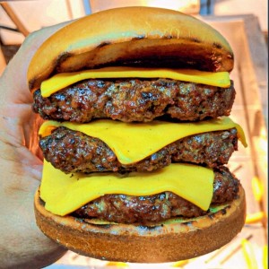 Guloso Burger e Acaí