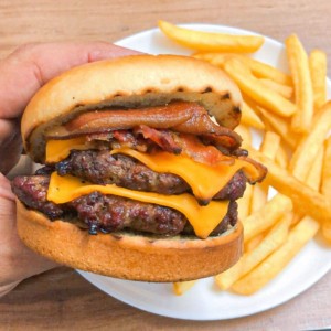 Guloso Burger e Acaí