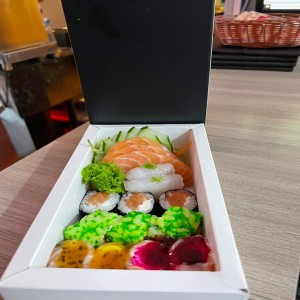 Kami Japanese Food