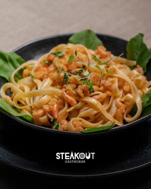 Steakout Vinhos e Grelhados