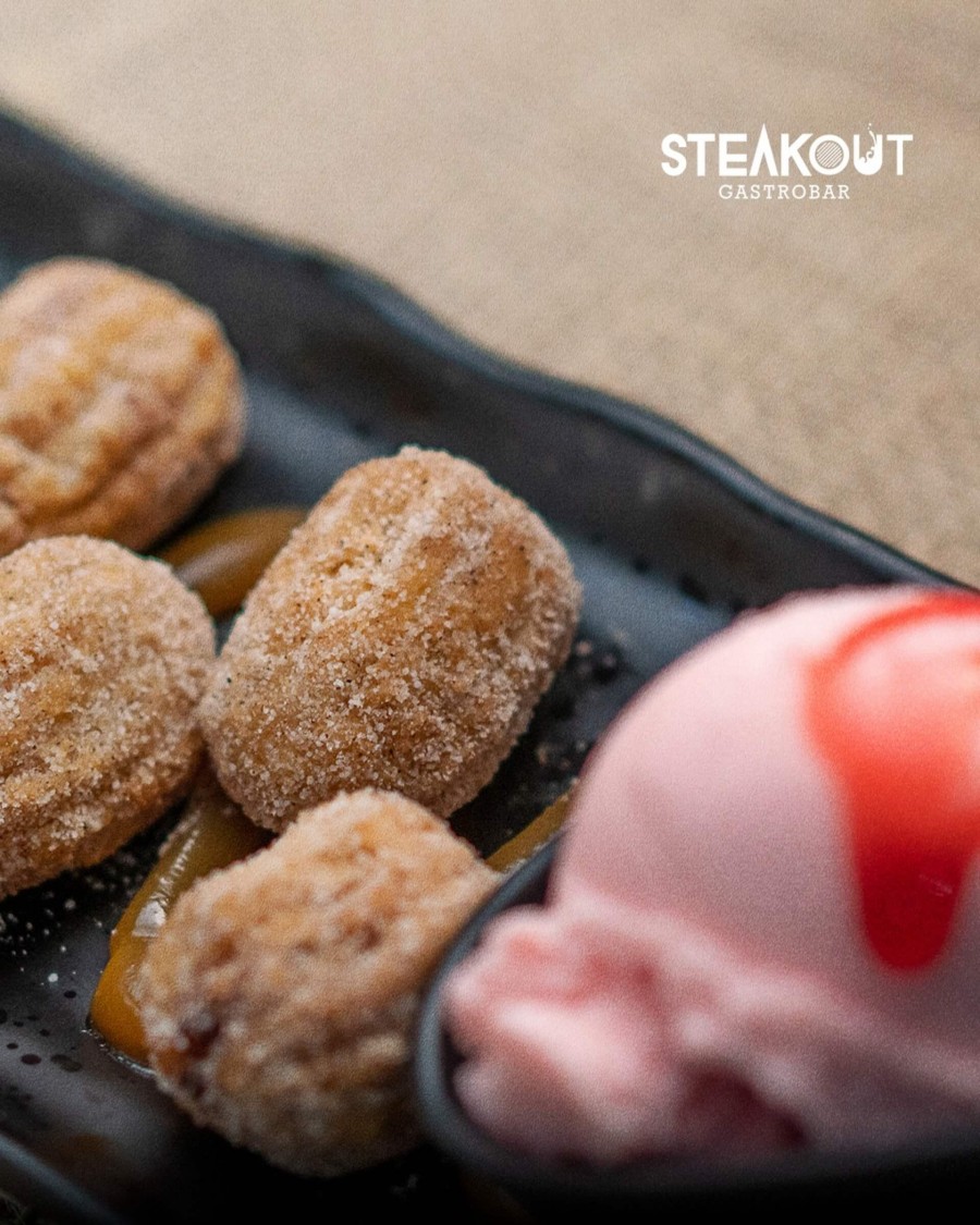 Steakout Vinhos e Grelhados